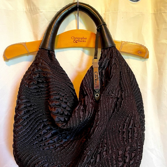 Cole Haan Handbags - Beautiful like new Cole Haan black triangle purse